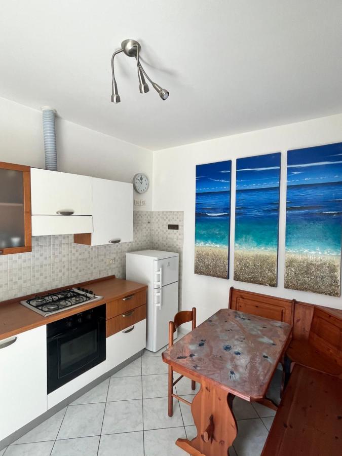 Appart 21 Artistic Beach Apartment 利尼亚诺萨比亚多罗 外观 照片