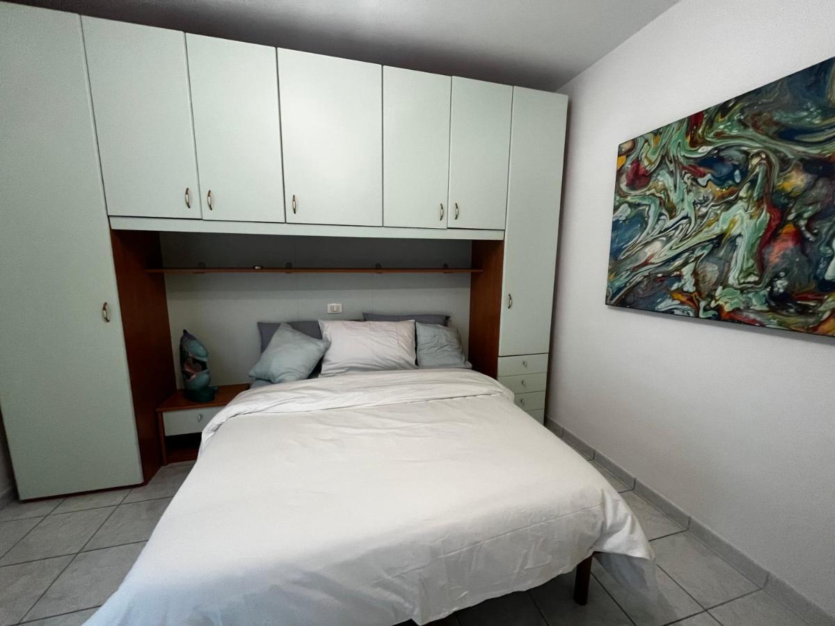 Appart 21 Artistic Beach Apartment 利尼亚诺萨比亚多罗 外观 照片
