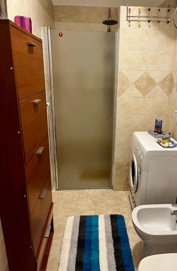 Appart 21 Artistic Beach Apartment 利尼亚诺萨比亚多罗 外观 照片